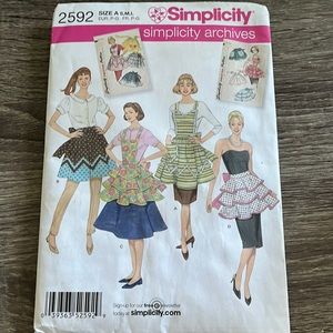 Simplicity 2592, Simplicity Archives Pattern, Aprons, Sizes S, M, and L